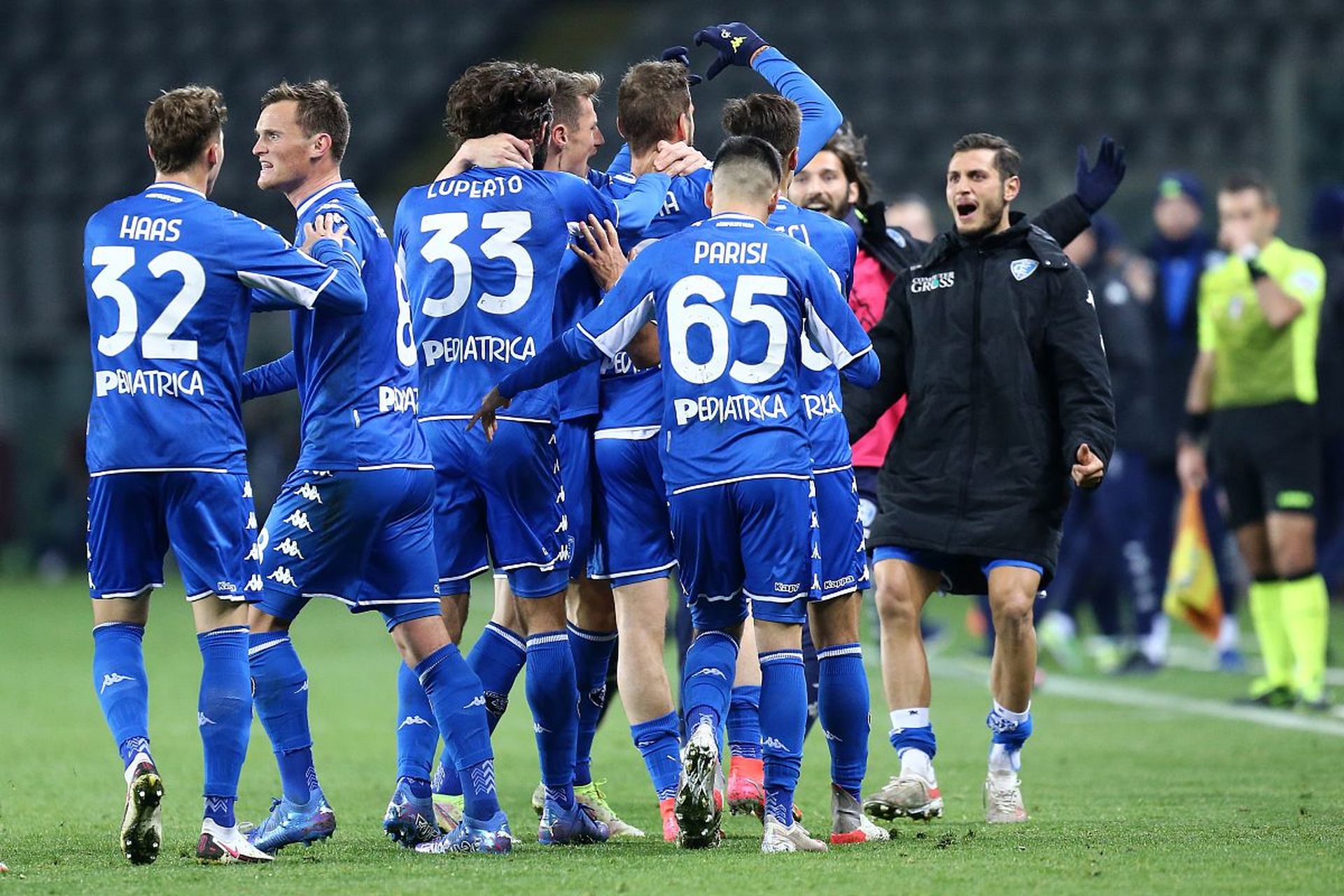 历史数据显 历史数据显