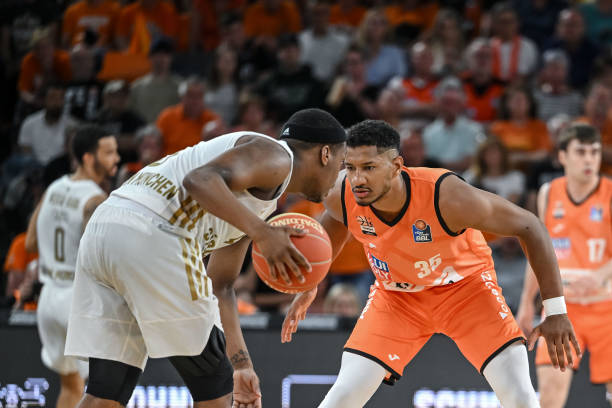 往往会以健 往往会以健